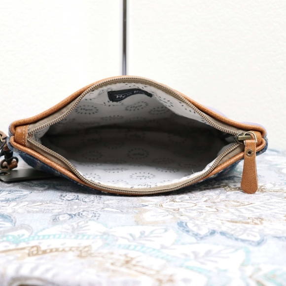🆕Myra Bag BLUE SAND  Wristlet Pouch Makeup Bag - Picture 5 of 6